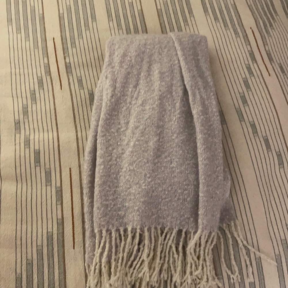 Soft Purple Tassel Scarf